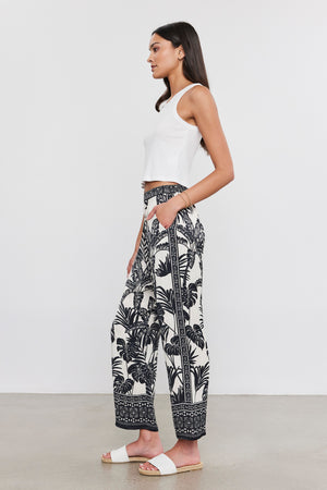 Velvet Palm Print Pant